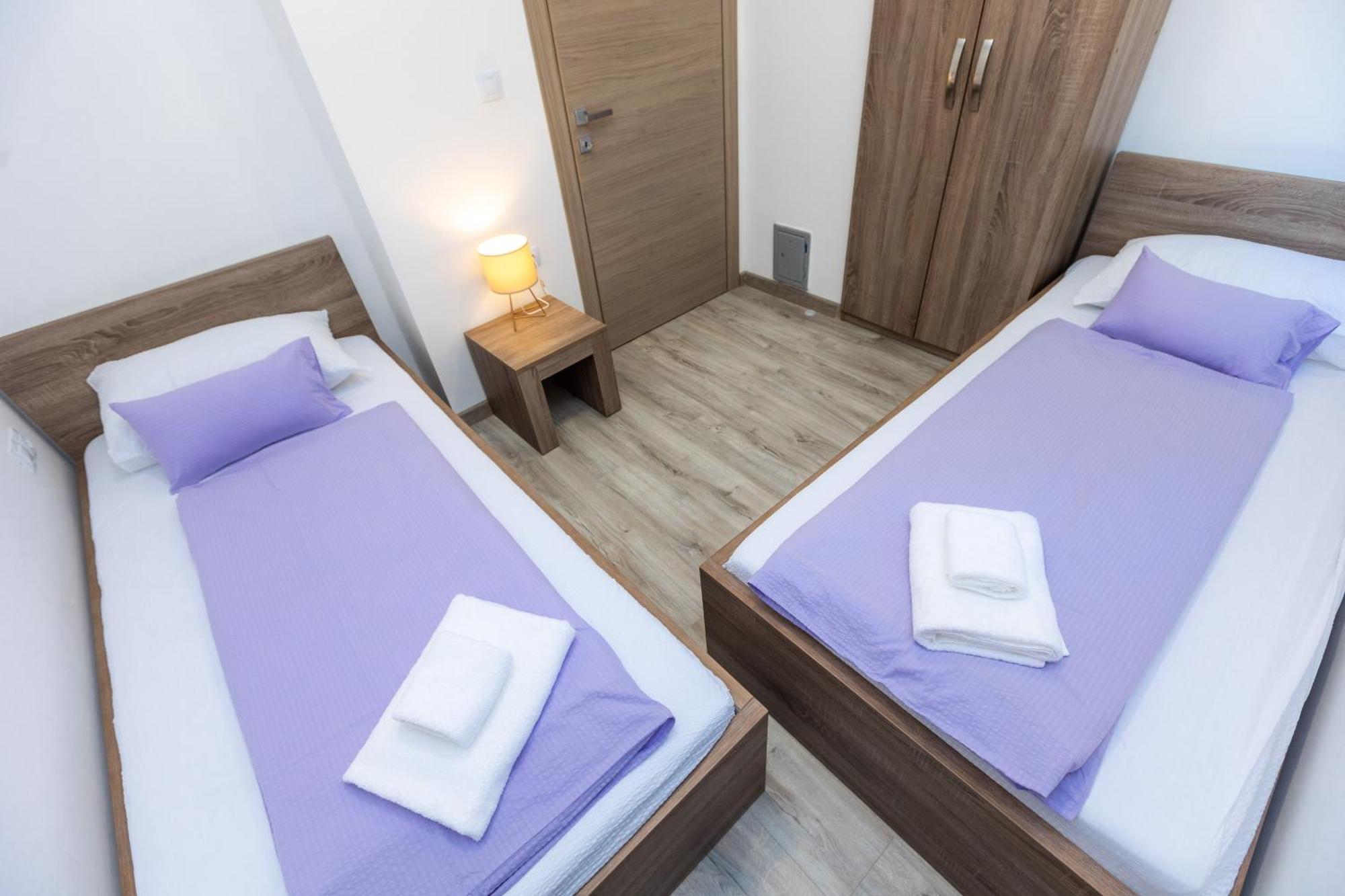 Apartments Maris Sveti Filip i Jakov Kamer foto